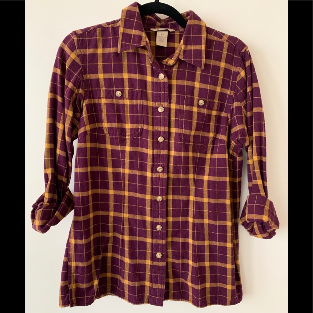 Women’s Duluth shirt